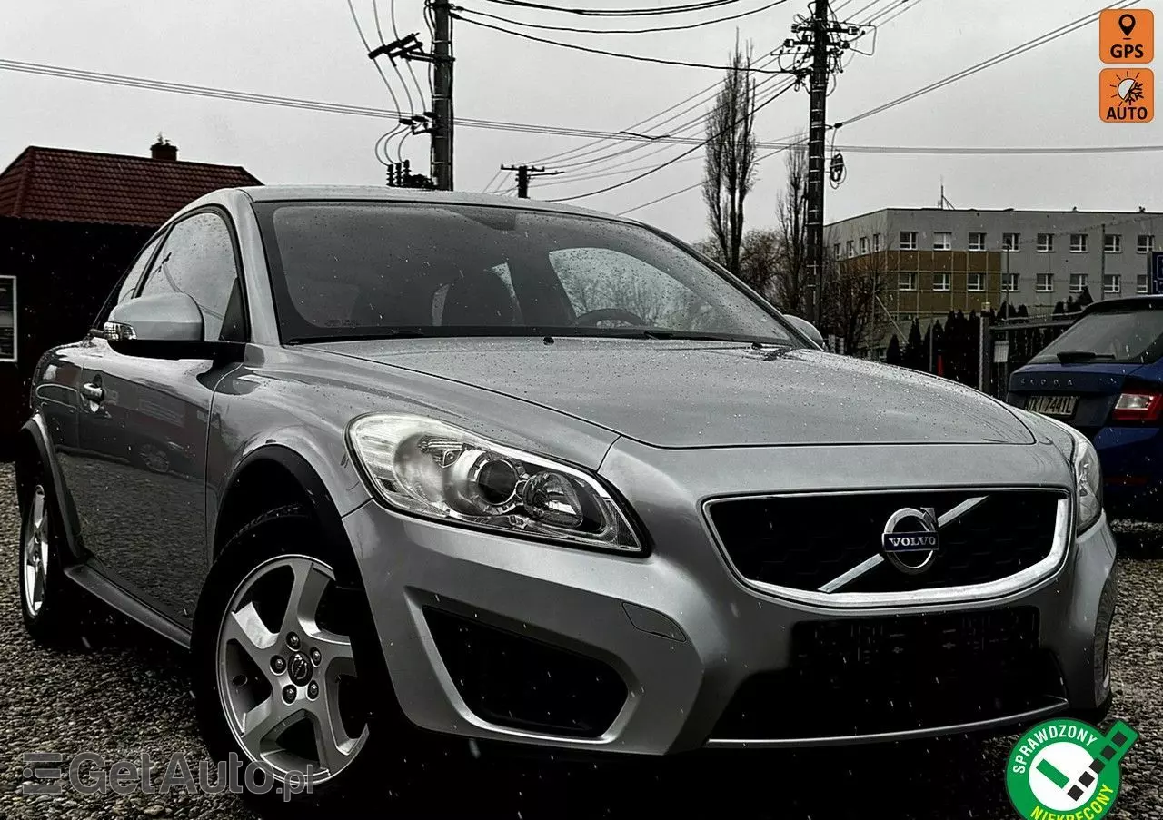 VOLVO C30 