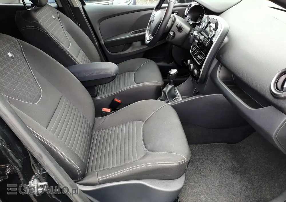 RENAULT Clio 1.2 16V Limited EU6