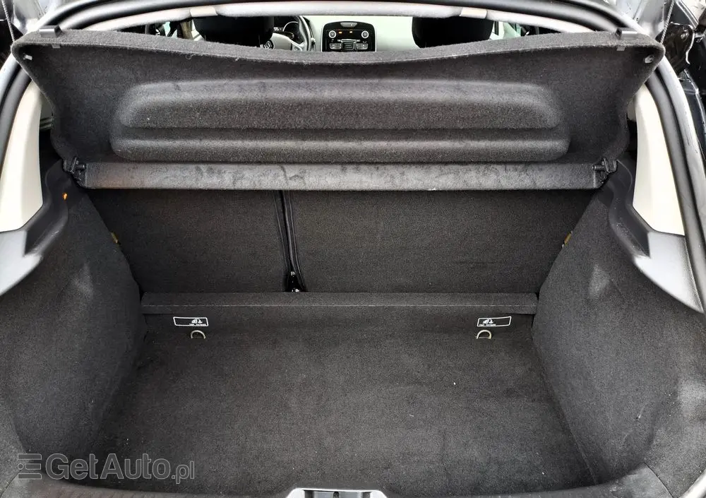 RENAULT Clio 1.2 16V Limited EU6