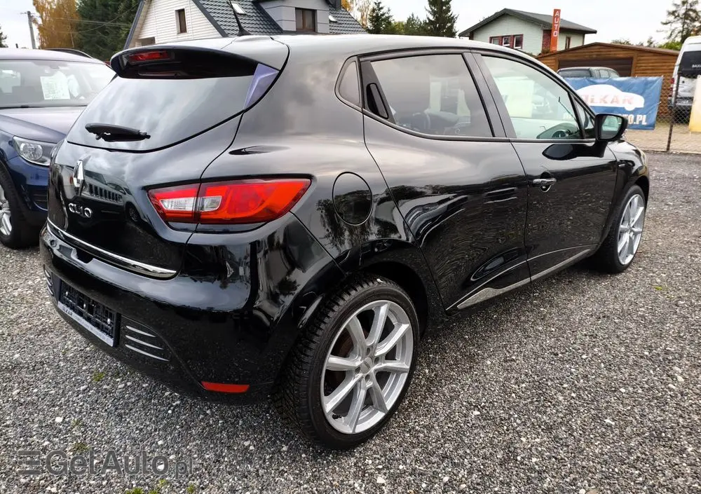 RENAULT Clio 1.2 16V Limited EU6