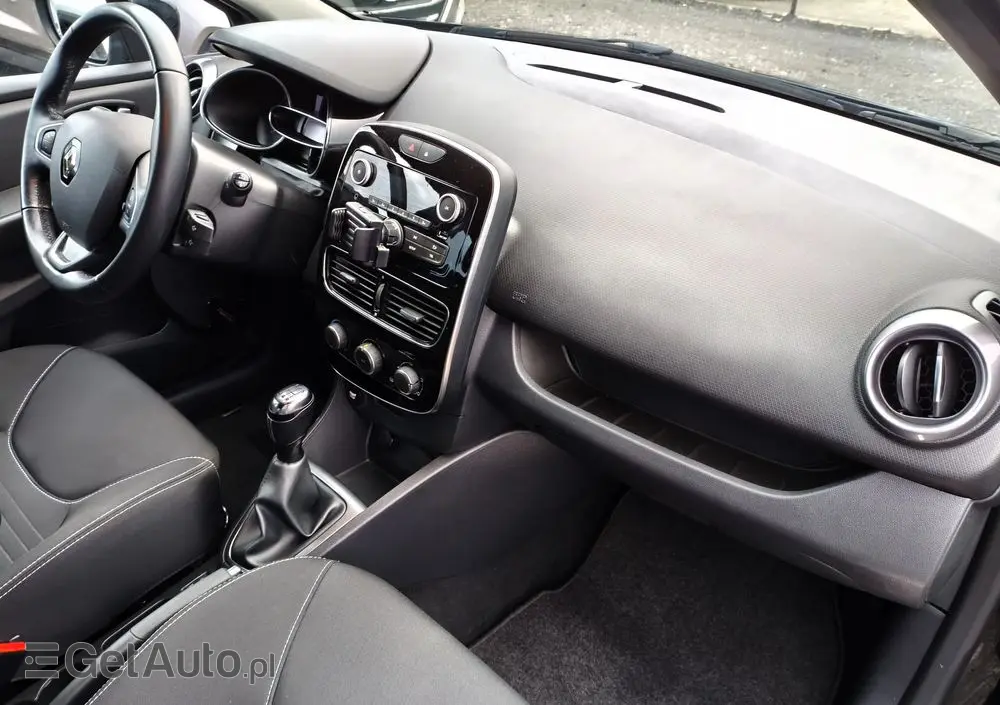 RENAULT Clio 1.2 16V Limited EU6
