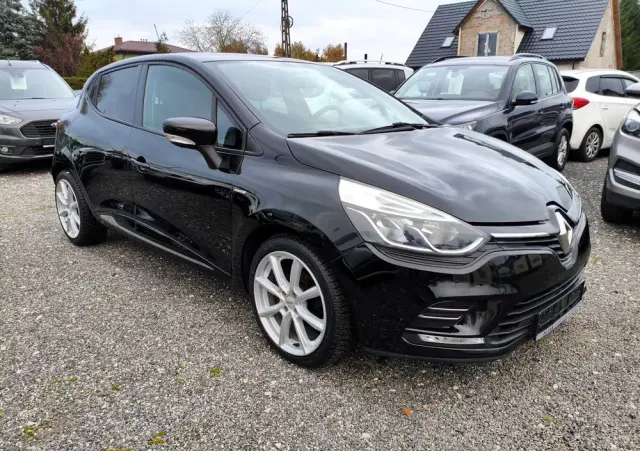 RENAULT Clio 1.2 16V Limited EU6