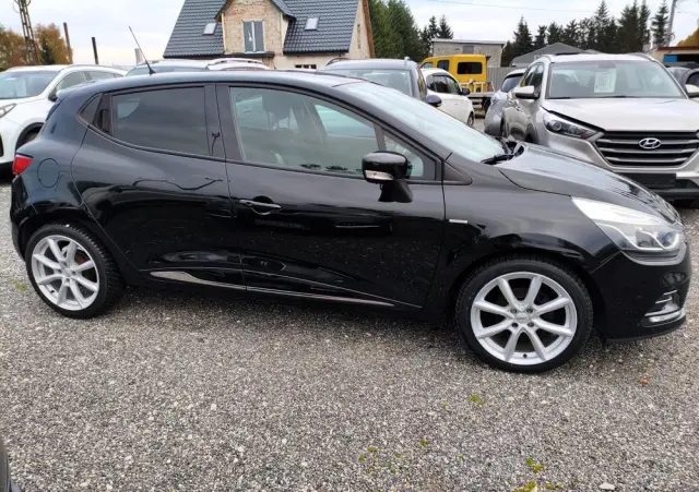 RENAULT Clio 1.2 16V Limited EU6