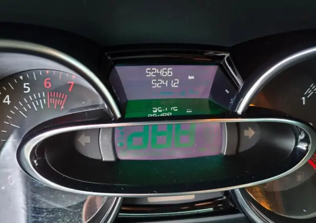 RENAULT Clio 1.2 16V Limited EU6