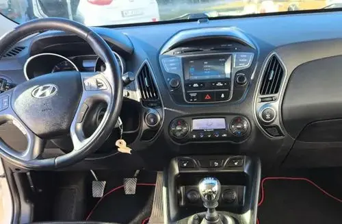 HYUNDAI Ix35 