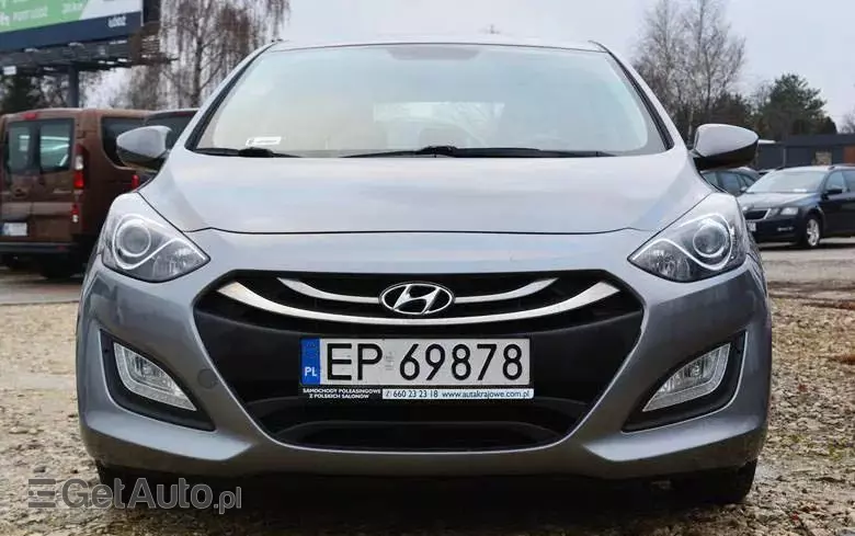 HYUNDAI I30 1.6 Classic +