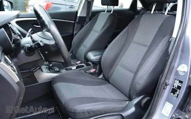 HYUNDAI I30 1.6 Classic +