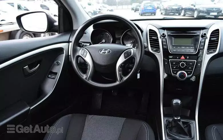 HYUNDAI I30 1.6 Classic +