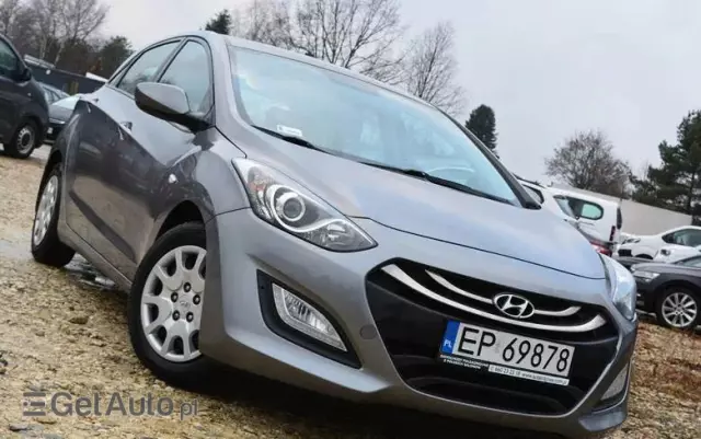 HYUNDAI I30 1.6 Classic +
