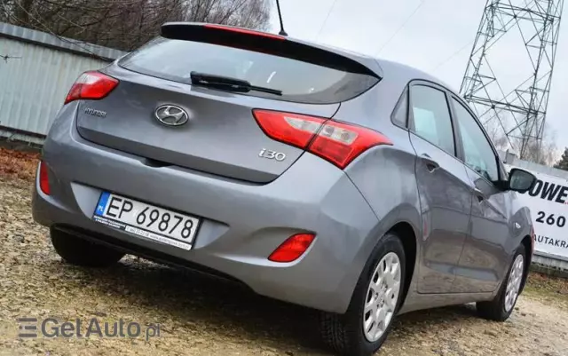 HYUNDAI I30 1.6 Classic +