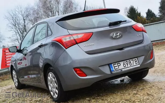 HYUNDAI I30 1.6 Classic +