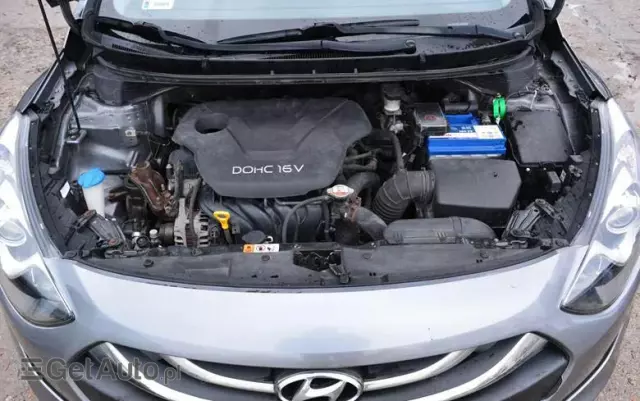 HYUNDAI I30 1.6 Classic +