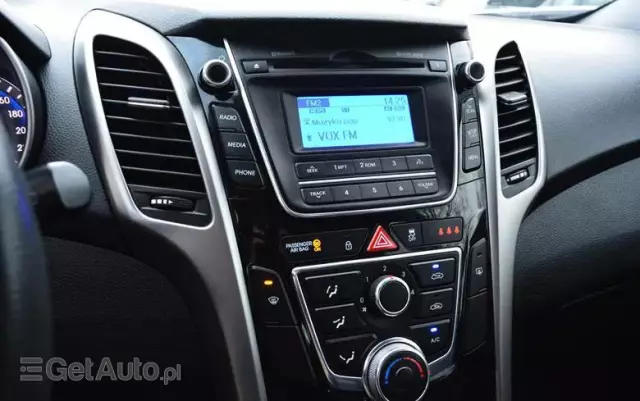 HYUNDAI I30 1.6 Classic +