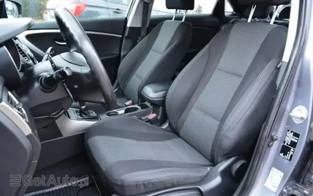 HYUNDAI I30 1.6 Classic +