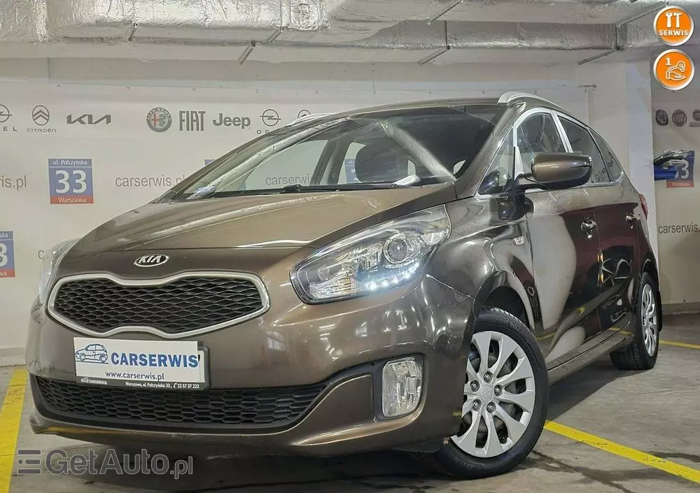 KIA Carens 