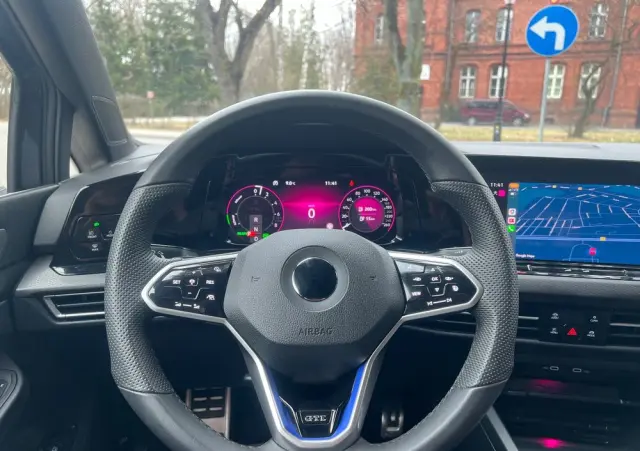 VOLKSWAGEN Golf 1.4 eHybrid OPF DSG GTE