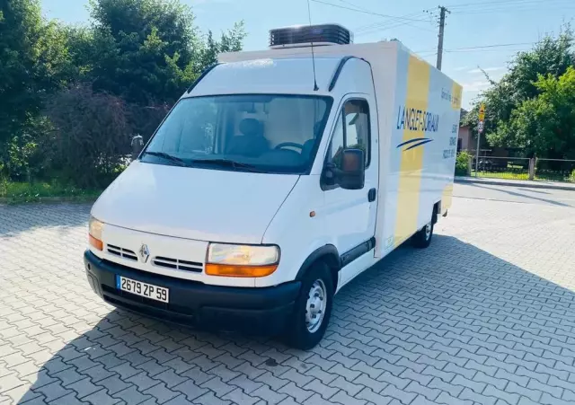 RENAULT Master 