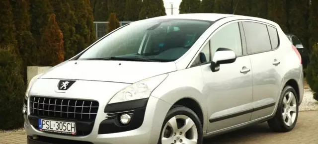 PEUGEOT 3008 