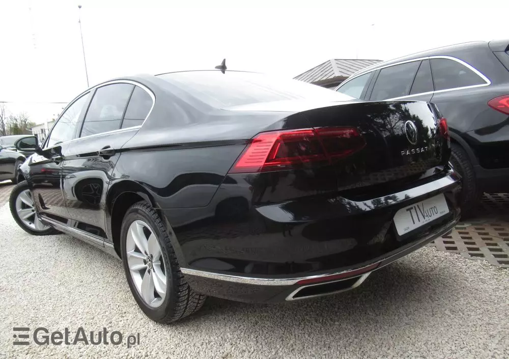 VOLKSWAGEN Passat 2.0 TSI Elegance DSG