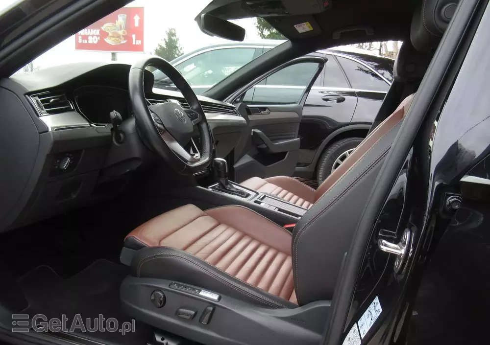 VOLKSWAGEN Passat 2.0 TSI Elegance DSG