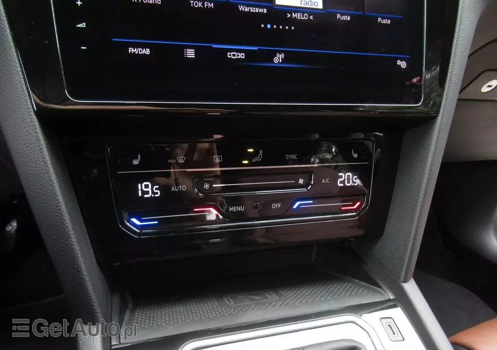 VOLKSWAGEN Passat 2.0 TSI Elegance DSG