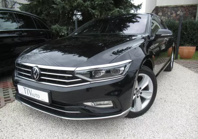 VOLKSWAGEN Passat 2.0 TSI Elegance DSG