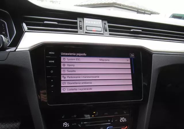 VOLKSWAGEN Passat 2.0 TSI Elegance DSG