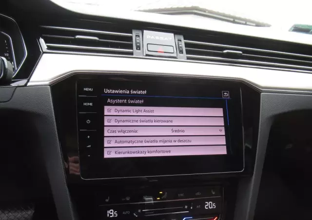 VOLKSWAGEN Passat 2.0 TSI Elegance DSG