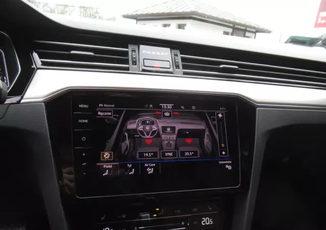 VOLKSWAGEN Passat 2.0 TSI Elegance DSG