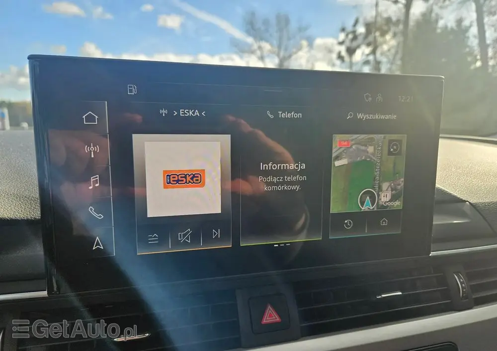 AUDI A4 Avant 40 TFSI S tronic S line