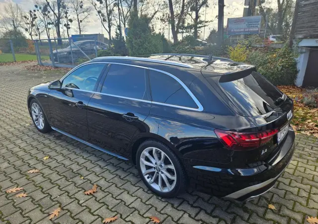 AUDI A4 Avant 40 TFSI S tronic S line