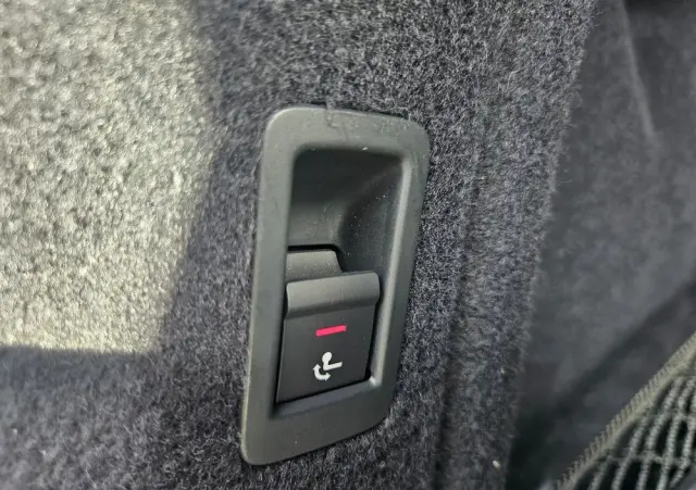 AUDI A4 Avant 40 TFSI S tronic S line