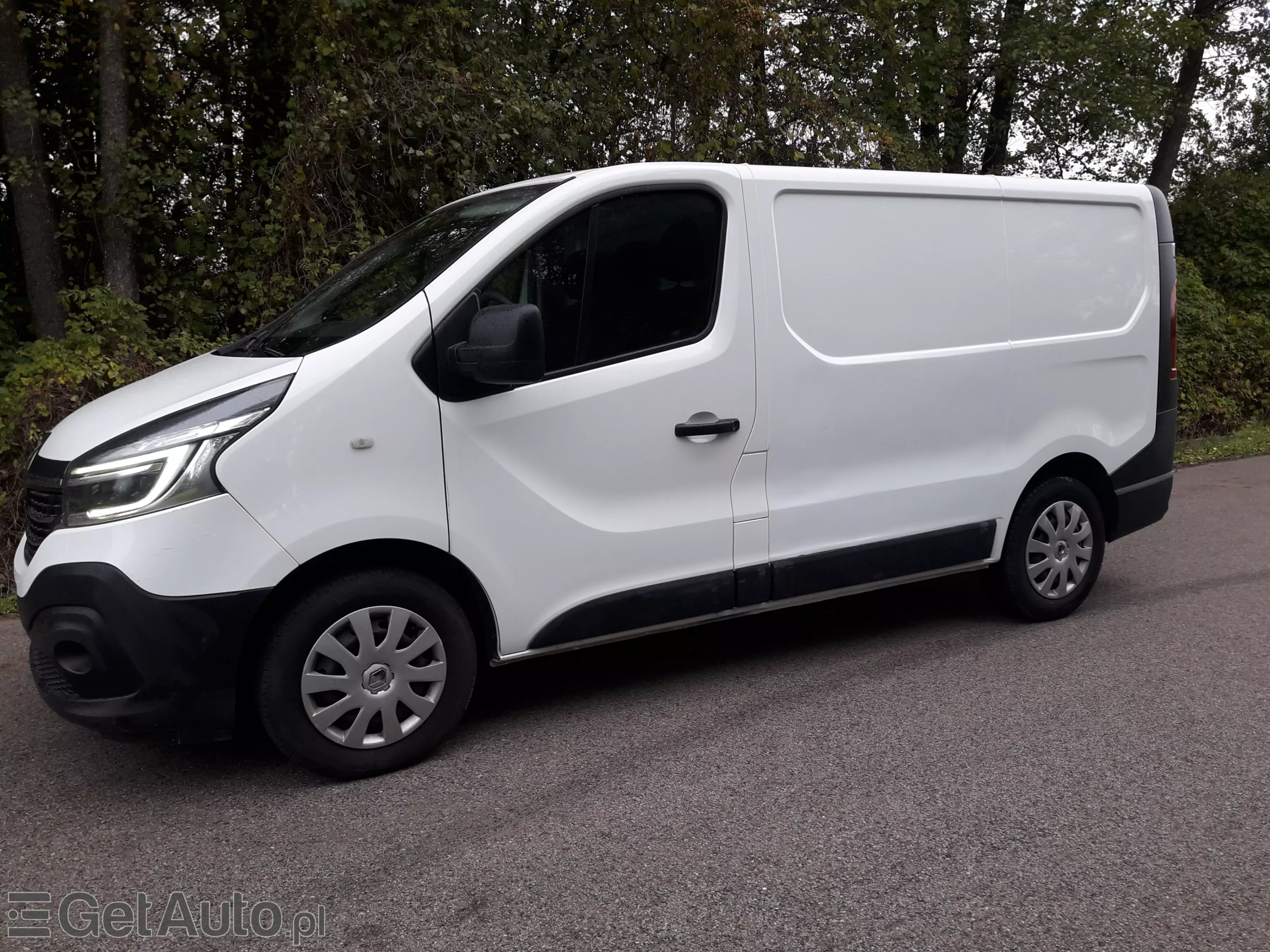 RENAULT Trafic 