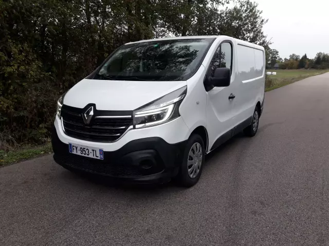 RENAULT Trafic 