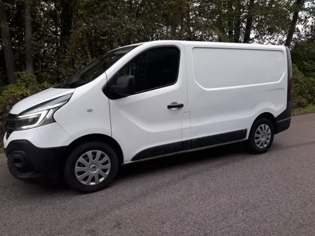 RENAULT Trafic 