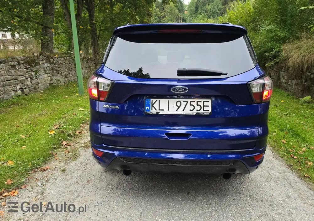 FORD Kuga 2.0 TDCi 4x4 ST-Line