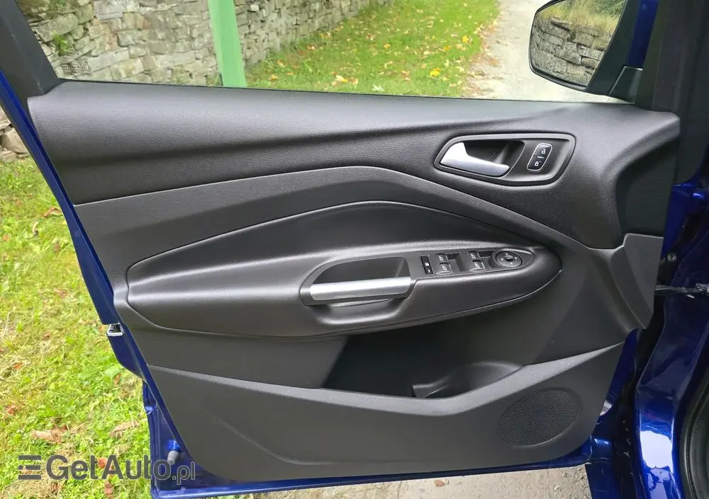 FORD Kuga 2.0 TDCi 4x4 ST-Line