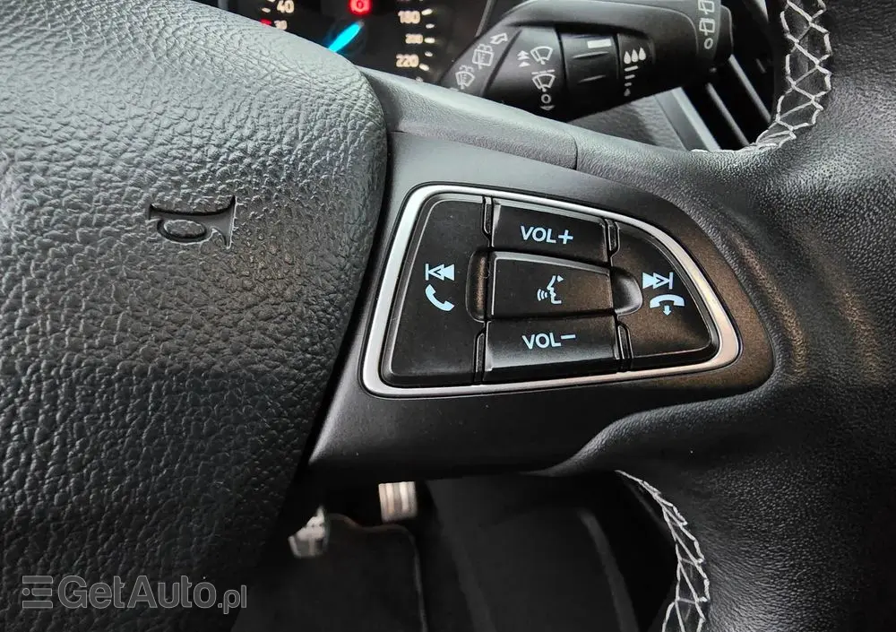 FORD Kuga 2.0 TDCi 4x4 ST-Line