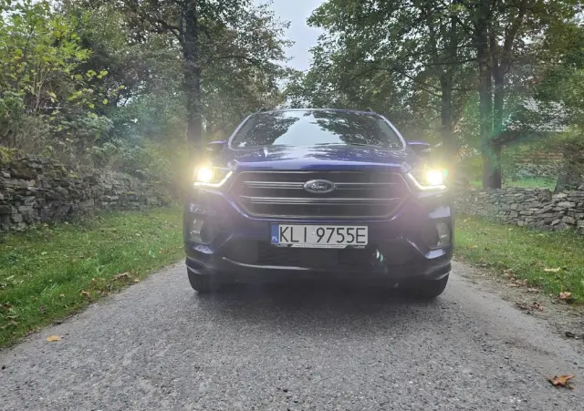 FORD Kuga 2.0 TDCi 4x4 ST-Line