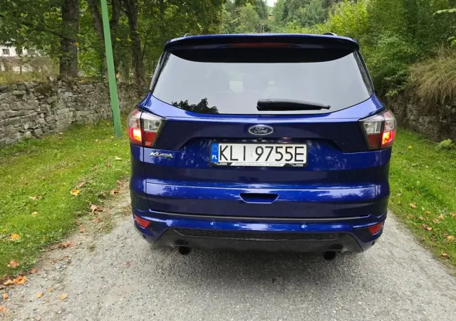 FORD Kuga 2.0 TDCi 4x4 ST-Line
