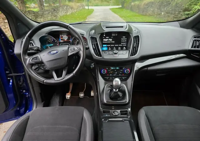 FORD Kuga 2.0 TDCi 4x4 ST-Line