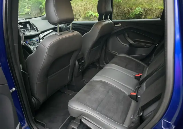 FORD Kuga 2.0 TDCi 4x4 ST-Line