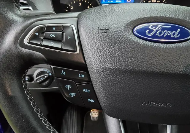 FORD Kuga 2.0 TDCi 4x4 ST-Line