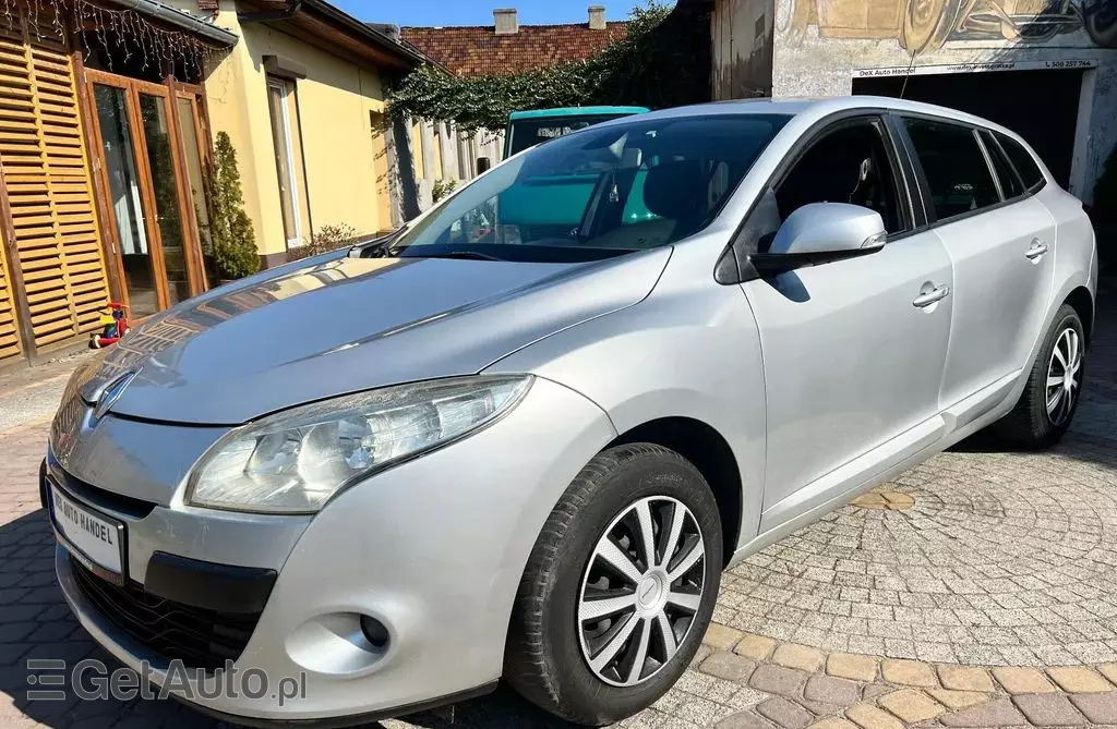 RENAULT Megane 