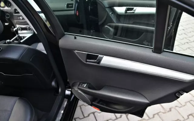 MERCEDES-BENZ Klasa C 