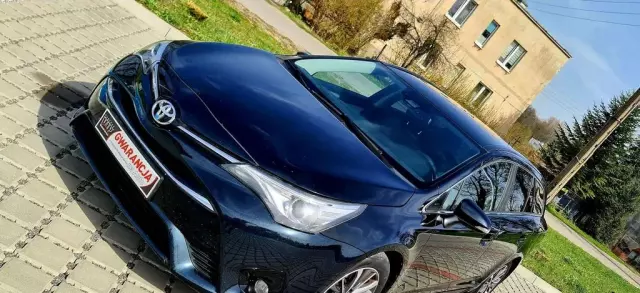 TOYOTA Avensis 
