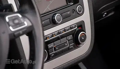 VOLKSWAGEN Eos 