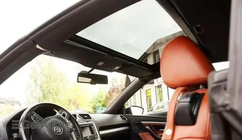 VOLKSWAGEN Eos 
