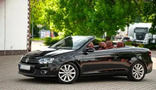 VOLKSWAGEN Eos 