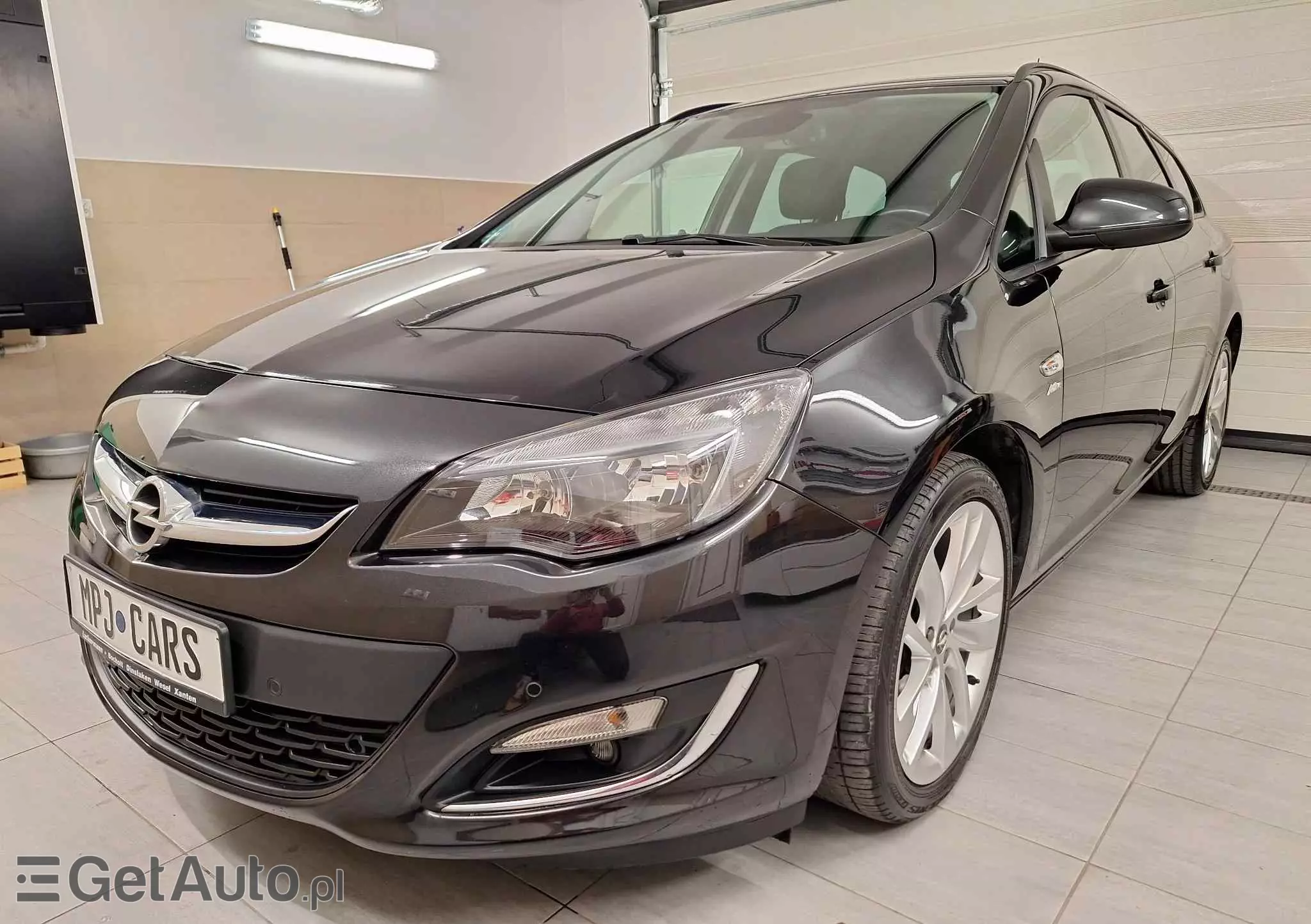 OPEL Astra IV 1.4 T Active EU6